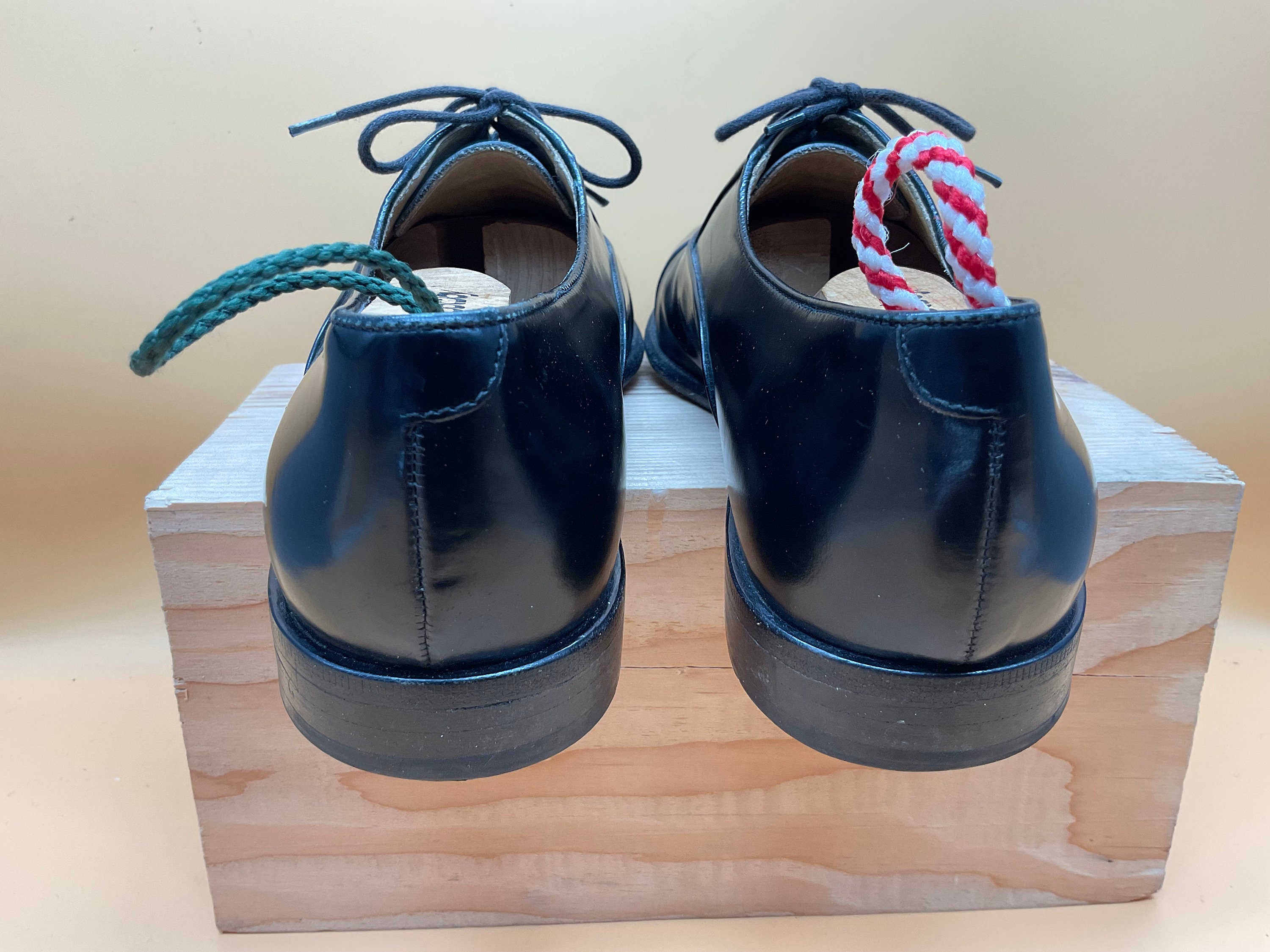 Men's Vero Cuoio Italian Hand-crafted Leather Shoes Size 9