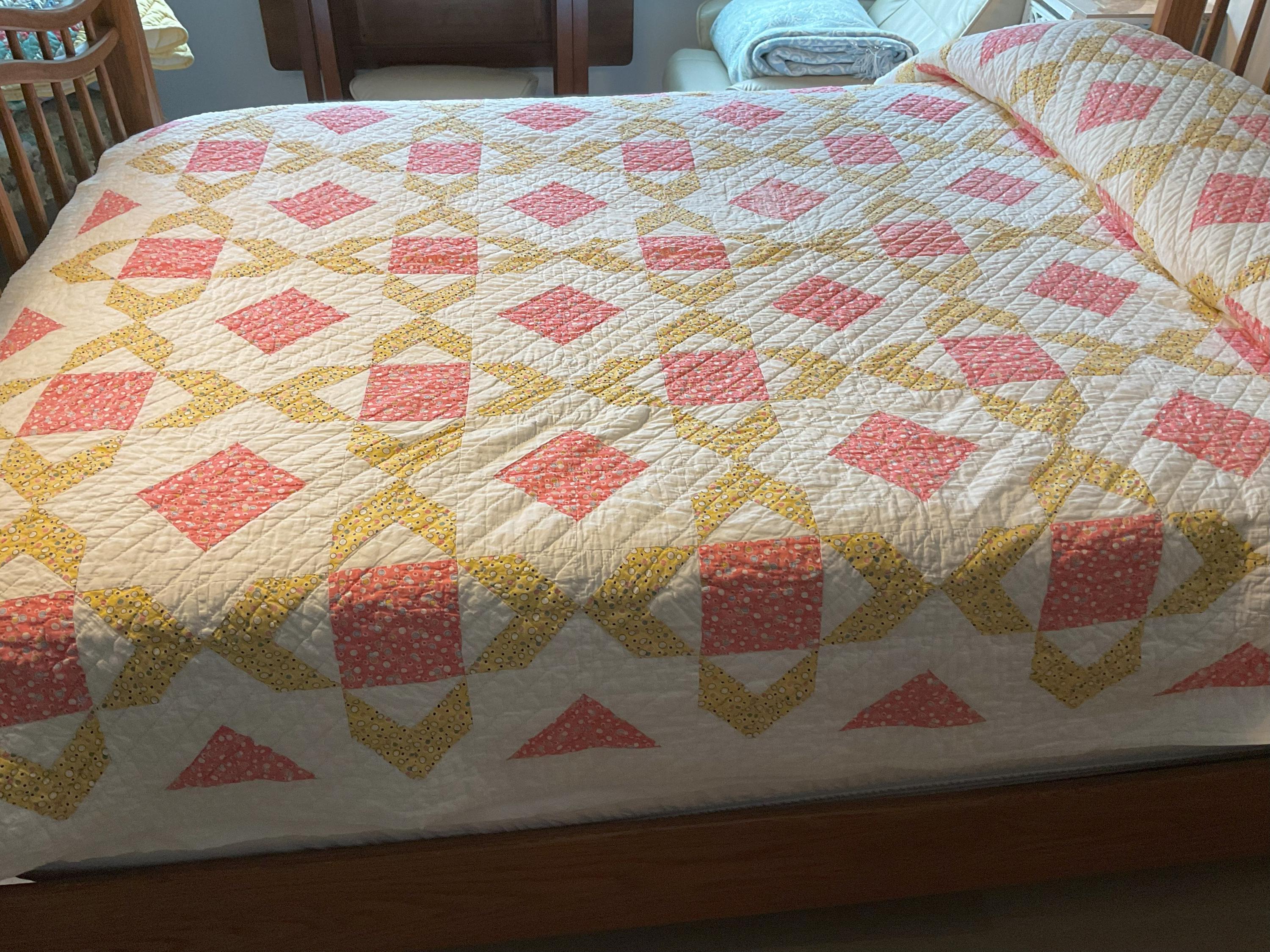 Quilt vintage Mapleleaf pattern pinks and yellows 86 X 70 cotton
