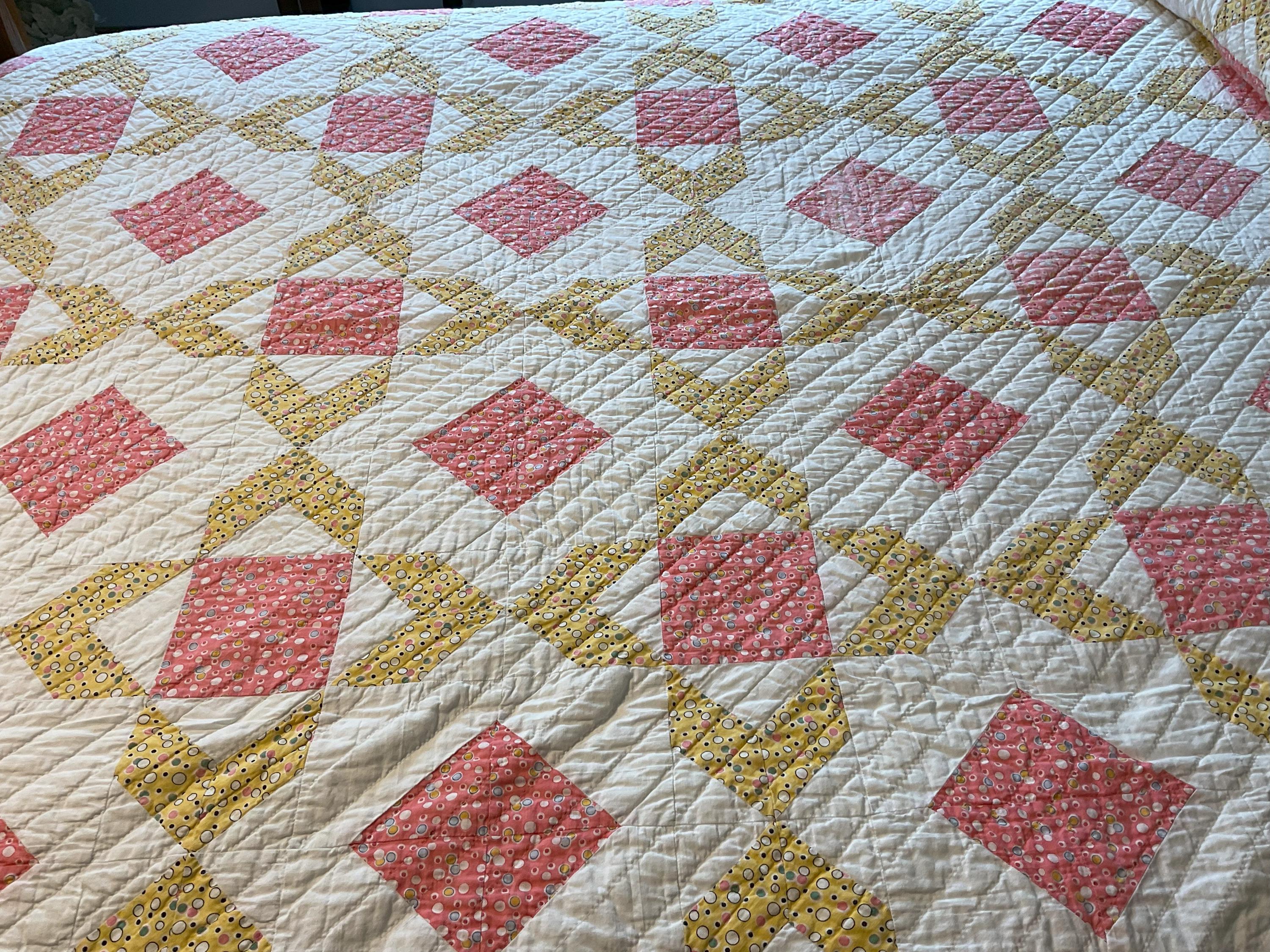 Quilt vintage Mapleleaf pattern pinks and yellows 86 X 70 cotton