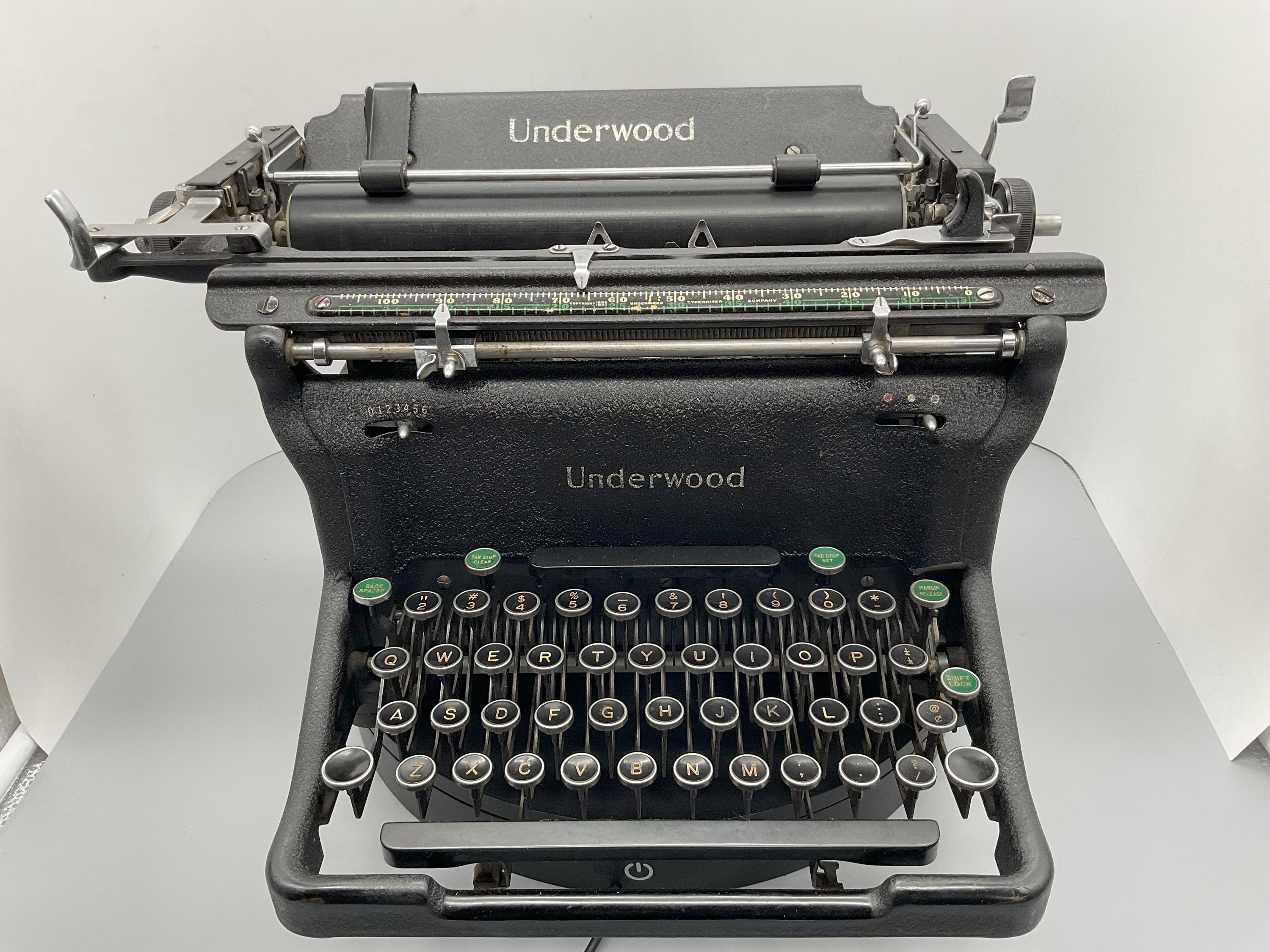 Underwood typewriter - Etsy 日本