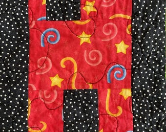 Vintage quilt, CATS! colorful cotton handmade machine quilted. Pristine. 57 X 46