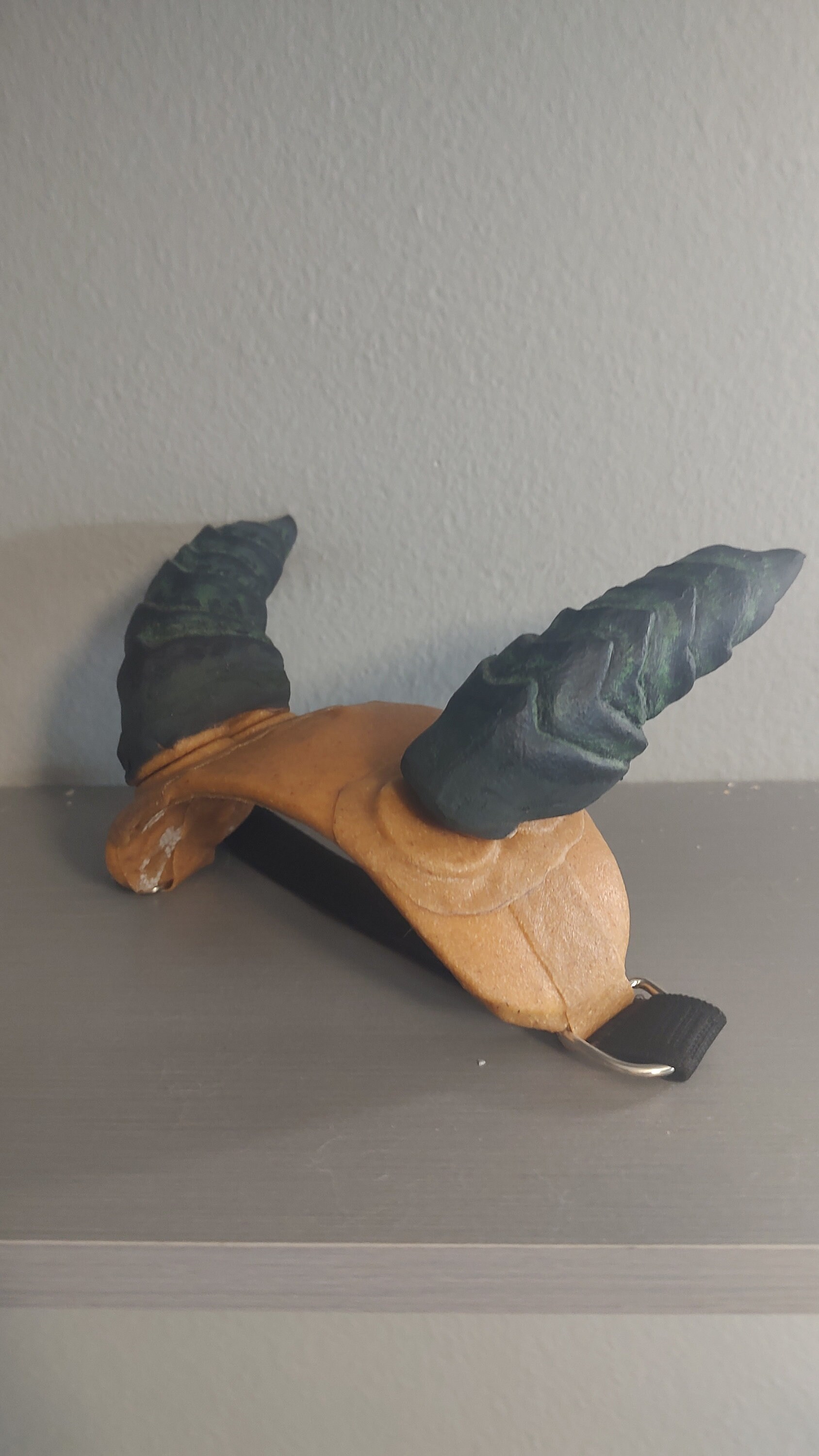 Magnetic Horns - Etsy