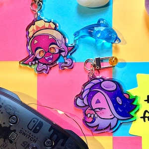 Splatoon 3 Shiver & Frye (2.5&quot; Rainbow Acrylic Charm, Glitter Epoxy)