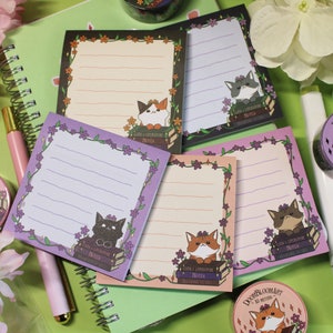 Cats and Books Sticky Notes with 50 Pages