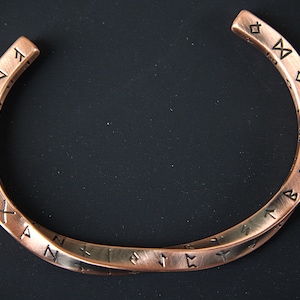 Viking Twist Bracelet: Stainless Steel with Copper Nordic Runes