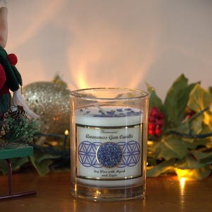 Lapis Lazuli Soy Candle: Myrrh Scented Crystal Healing - 9 oz