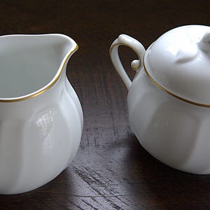 Juego de azucarero y cremera Mikasa vintage de porcelana fina (1996)