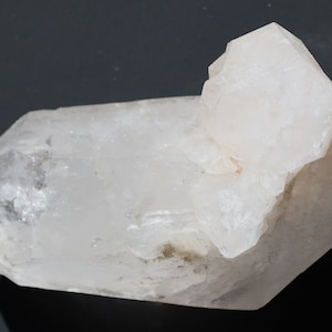 Raw Himalayan Tibetan Quartz Crystal: Metaphysical Healing Gemstone (5&quot;L x 3&quot; W)