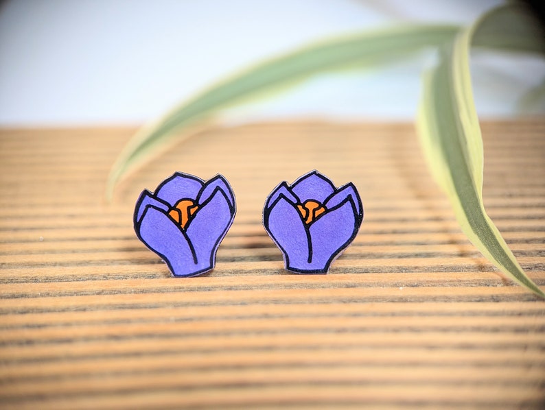 Purple crocus stud earrings flower stud statement earrings for spring March birth month flower birth month gift for teen gift ideas image 1