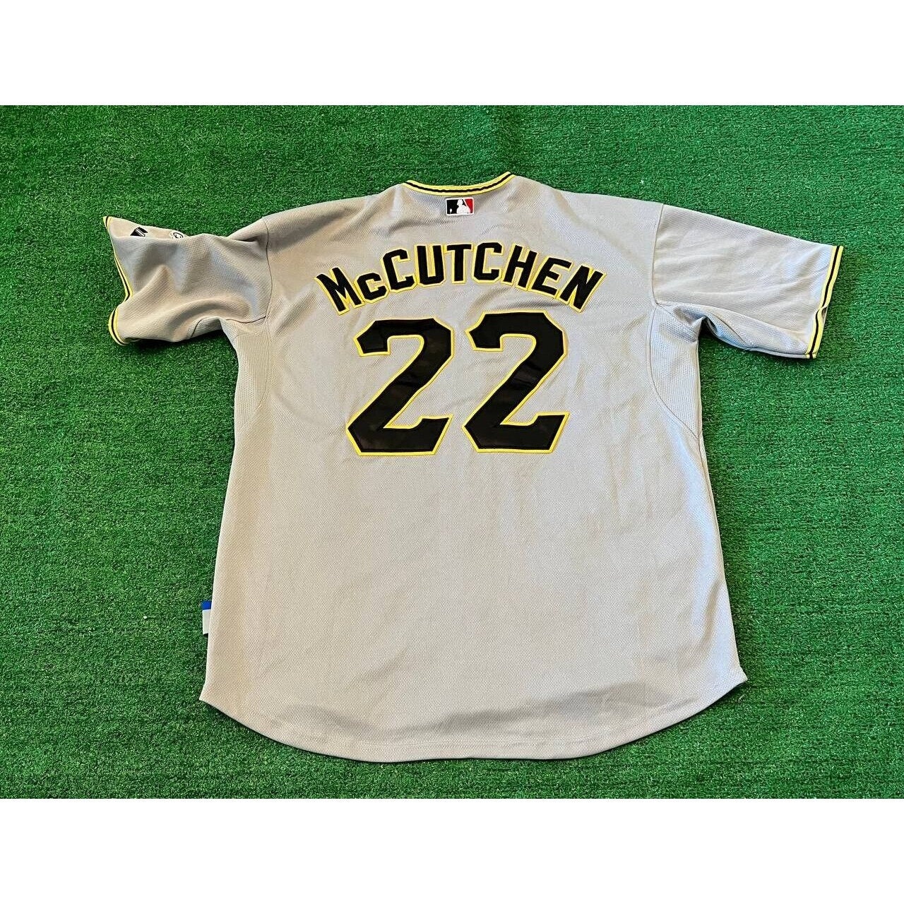 Pittsburgh Pirates New Andrew Mccutchen Retro 90s Shirt, hoodie