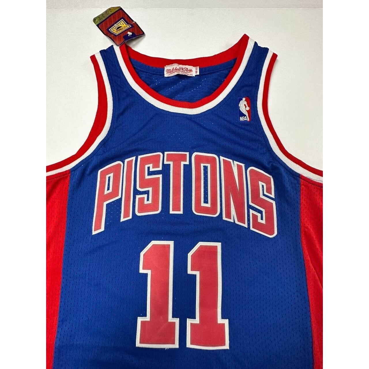 NBA Detroit Piston Isaiah Thomas 1988-89 Mitchell & Ness Authentic #11  Jersey