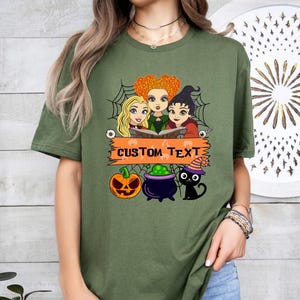 Camiseta personalizada a juego de las hermanas Sanderson de Disney, camiseta de Halloween de Hocus Pocus con nombre personalizado, camiseta de Halloween de Disney, camiseta de brujas de Halloween imagen 2