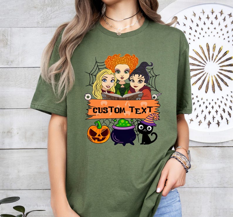 Camiseta personalizada a juego de las hermanas Sanderson de Disney, camiseta de Halloween de Hocus Pocus con nombre personalizado, camiseta de Halloween de Disney, camiseta de brujas de Halloween imagen 2