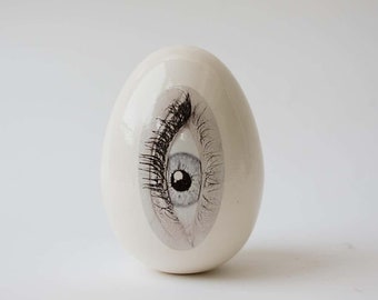 Ceramic Eye Sculpture, Table Centerpiece, Bookshelf Decor, Unique Home Decor, Pottery Lover Gift, Ceramic Easter Egg Sculpture