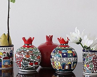 Small Ceramic Decorative Pomegranate, Judaica Home Gifts, Symbol for Good Fortune, Jewish Wedding Gift, Pomegranate Decor, Small Trinket
