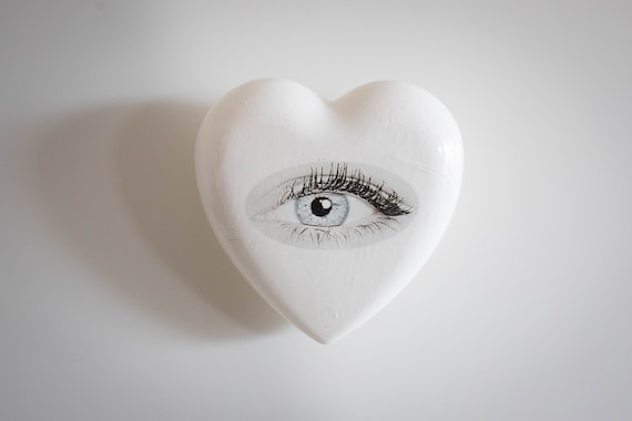 Wall Sculpture, Ceramic Heart Sculpture, Heart Wall Art Sculpture, Heart Eye Sculpture, Unique Wall Hanging, Wall Decor, Ceramic Fine Art