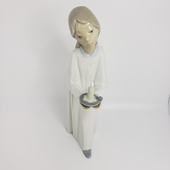 Nao by LLADRO, Made in Spain Beautiful Young Girl With