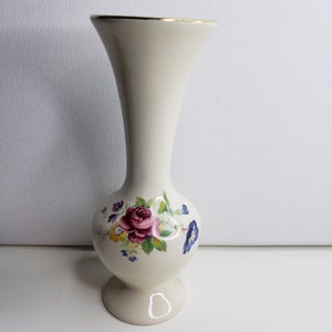Sadler Vintage 5 1/2 Inch Bud Vase