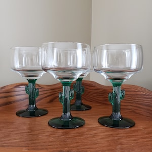 Libby Set Of Four Vintage Cactus Stemmed 10 Ounce Margarita Glasses