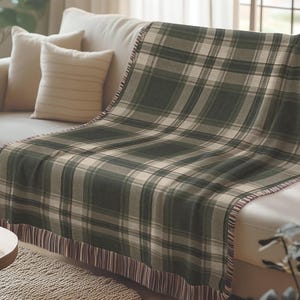 Plaid Throw Blanket for Sofa, Cozy Green and Beige Checkered Blanket, Large Decorative Couch Blanket, Soft Warm Blanket for Living Room