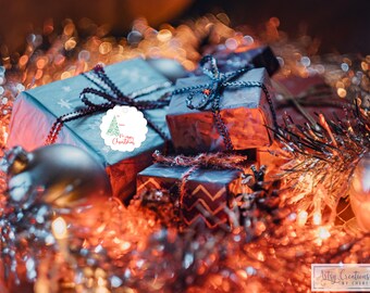 Merry Christmas Gift Tags, Holiday Scallop Tags with Ribbon, Set of 18