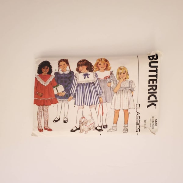 Patron de couture Butterick 3486 robe enfant 1985 col volanté longueur des manches variations sur toute la longueur jupe nuisette 2 à 4 bambins