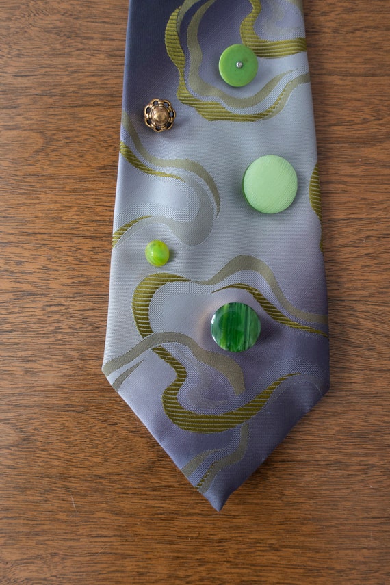 Green Button Tie #1
