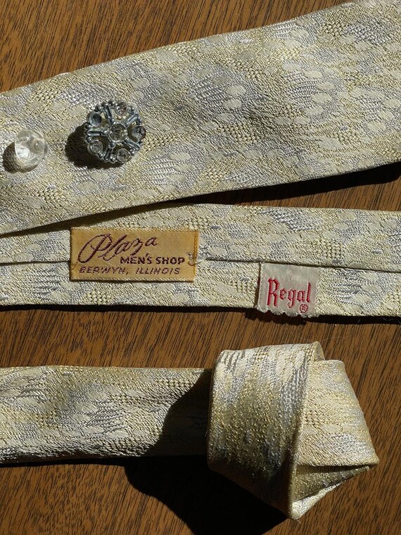 Ivory Button Tie #2 - image 9