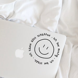 Smile No. 3, Spiegelaufkleber / Affirmation und Selbstliebe, stilvoller Sticker für Laptop, positives Mindset, Aufklebedesign für Zuhause Bild 4