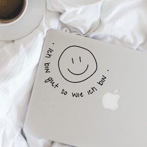 Smile No. 2, Spiegelaufkleber / Affirmation und Selbstliebe, stilvoller Sticker für Laptop, positives Mindset, Aufklebedesign für Zuhause Bild 4