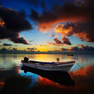 SunSet Boat on Lake Trailer of camper Grafische muursticker/sticker Fit Wall Camper Camper