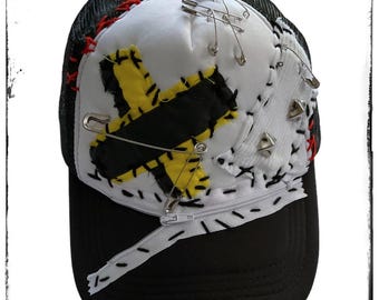 Trucker hat