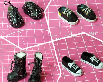 Schwarze Schuhe für Blythe Puppe Schönes Outfit für Puppe 30 cm Stiefel Sandalen Größe 3,8 cm