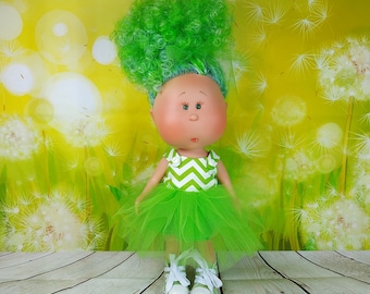 Bambola Mia 12'' Ragazza dai capelli verde chiaro vestita Nines d'Onil