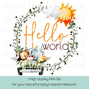 Op de afbeelding: Een aquarel-illustratie van een groene auto met een leeuw, een olifant, een aap en een giraffe erin. De auto is omringd door een groene, groene krans met de woorden "Hello World" in oranje en bruine tekst. Een gele zon met een witte wolk bevindt zich boven de krans.