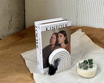 Marble Pattern Cement Bookends - Rainbow Arch,  Bookend,  Home Decor , Modern Photo Prop , Gift Idea,  Minimalistic home decor, Modern decor