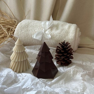 Set of 2 Christmas Tree Candles | Festive Holiday Scents | Decorative Winter Ambience | Gift-Ready Seasonal Decor, Christmas Tree Candle