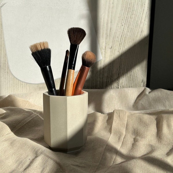 Makeup Brush Holder-Concrete Toothpick holder Vanity oncrete Container Box desktop storage Concrete - Candle holder- concrete  flowers vase
