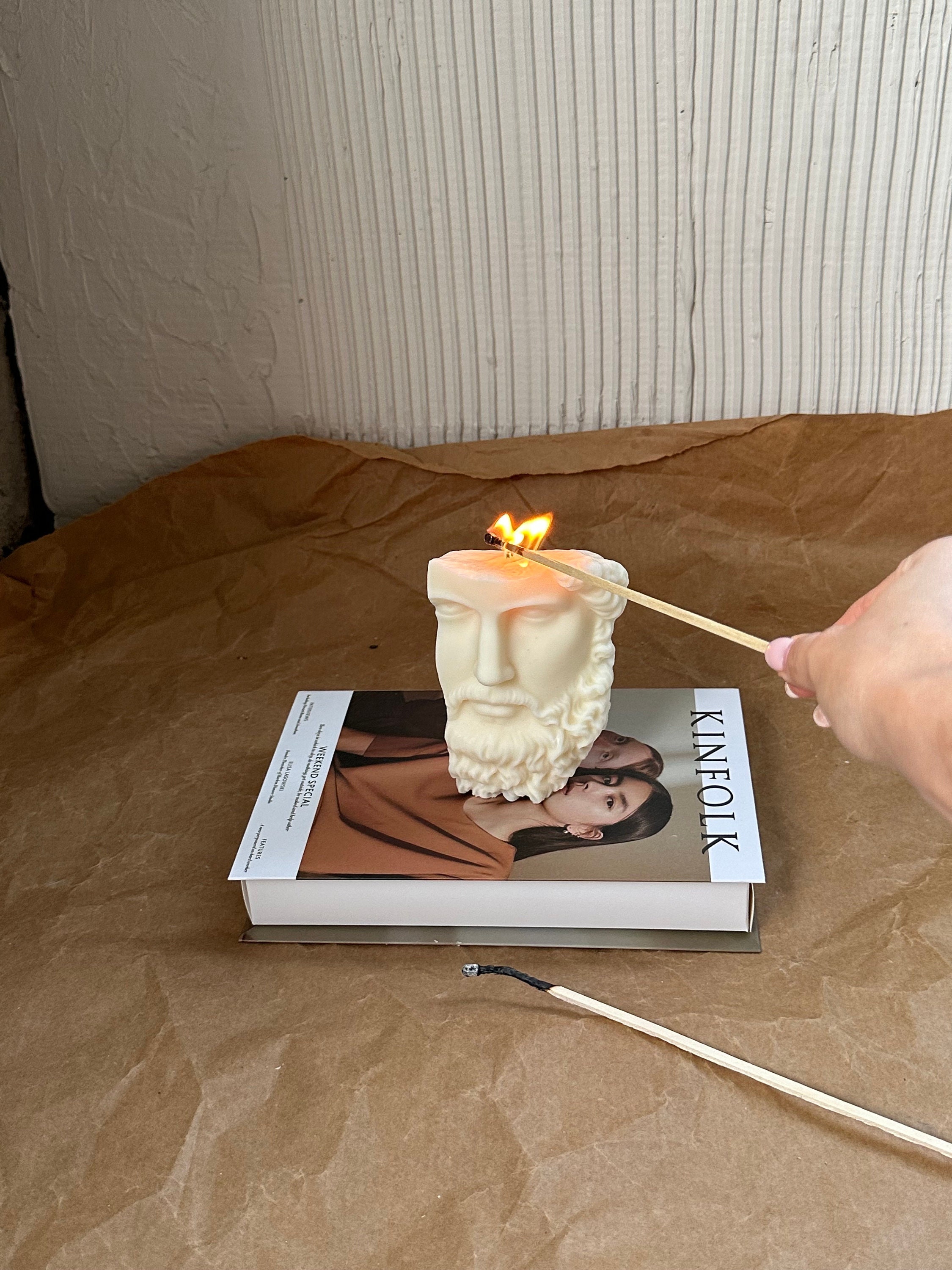 Bougie buste - bougie artistique classique en cire de soja - bougie sculptée - buste grec - cadeau pour amateur de livres - bougie d'art - bougie statue - philosophe