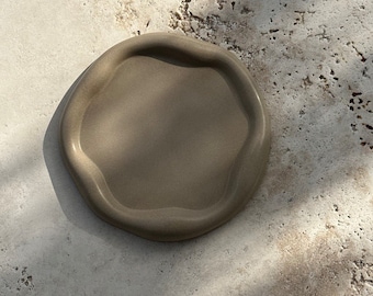 Cloud Irregular Concrete Tray-Unique Tray-Oval Concrete Tray-Jewellery tray -Modern Trinket Tray-Asymmetric tray- Modern TrinketTray