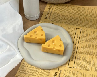 Cheese-Shaped Soy Wax Candle: Novelty Kitchen Decor