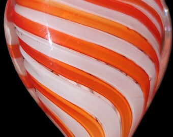 4" L x 3" W Striped Red White Glass Heart Paperweight Art Collectibles Colored Glass Gift Love Hope Vintage