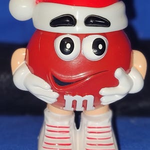 Mars. Inc 1990&#39;s 4&quot; Red Santa Hat Red Candy M&Ms Plastic Candy Holder Figurine Christmas Tree Art Collectible Gift Love Holiday Toy Vintage