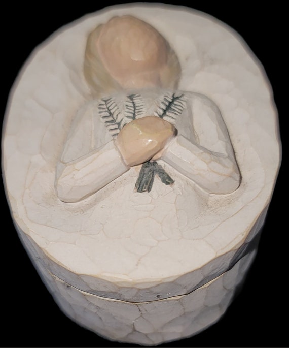 Willow Tree "REMEMBRANCE KEEPSAKE BOX" by Susan L… - image 2