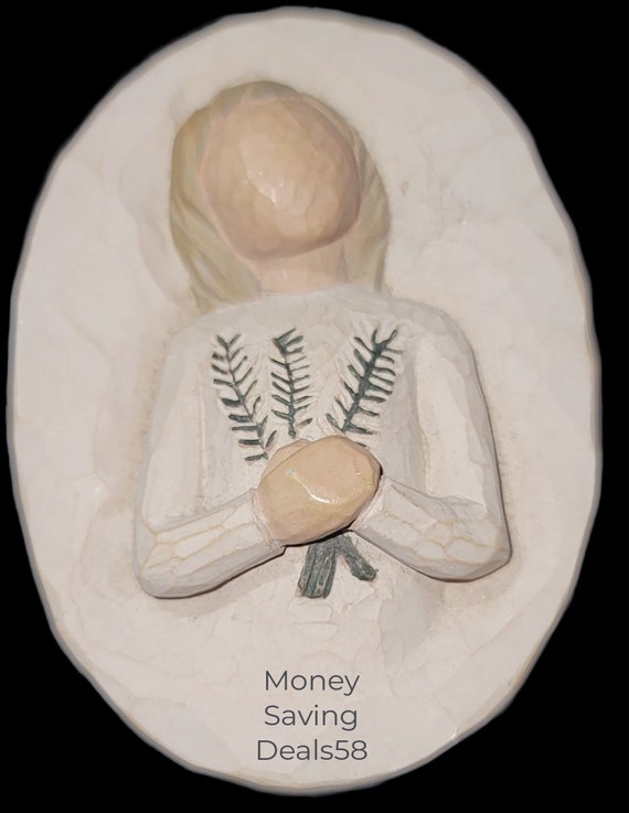 Willow Tree "REMEMBRANCE KEEPSAKE BOX" by Susan L… - image 1