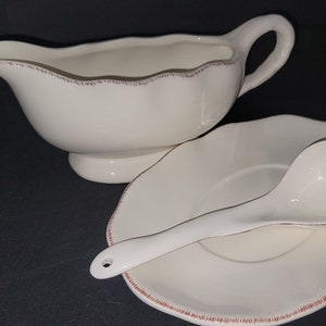 3 Piece Better Homes and Gardens Gravy boat, Made in China, Art, Ceramic, Collectible, Dinnerware, Gift, Food, Kitchenware, Vintage image 4