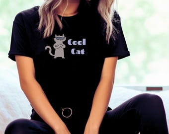 Cute cat t-shirt, cool cat t-shirt for cat mom, cool cat t-shirt, t-shirt for cat mom, cute cat shirt, cat lady t-shirt, cat owner t-shirt,