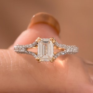 Emerald Cut Lab Grown Diamond Engagement Ring Diamond Ring for Women IGI Certified Ring Emerald Cut Ring 14K Solid Gold Wedding Ring Gift