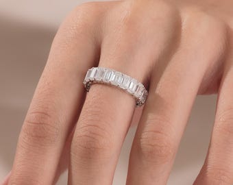 Diamond Eternity Ring, Stackable Ring, Female Wedding Band, Lab Grown Diamond Eternity Wedding Band, 14K Gold Emerald Diamond Wedding Ring
