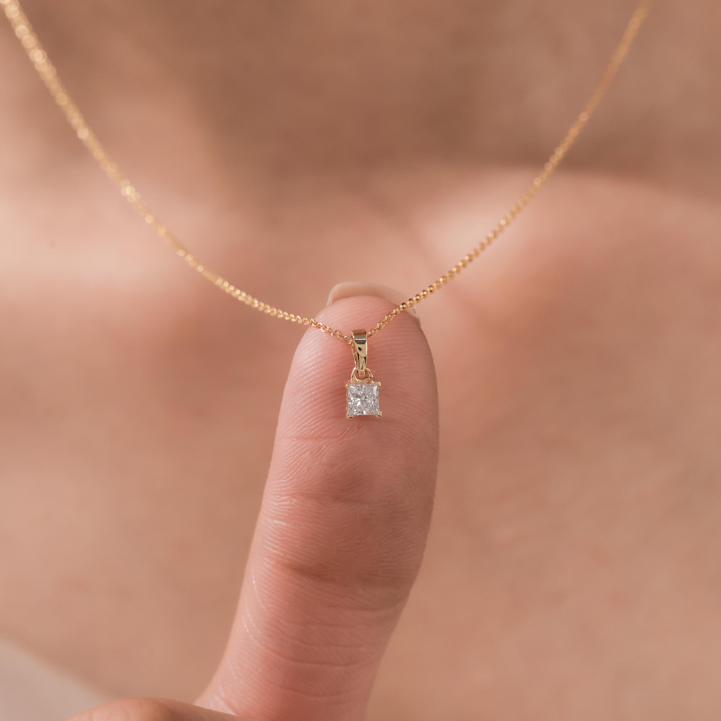 ネックレス・ペンダント Lizzie Mandler Floating princess cut diamond necklace White Diamond Floating Necklace - Lizzie Mandler